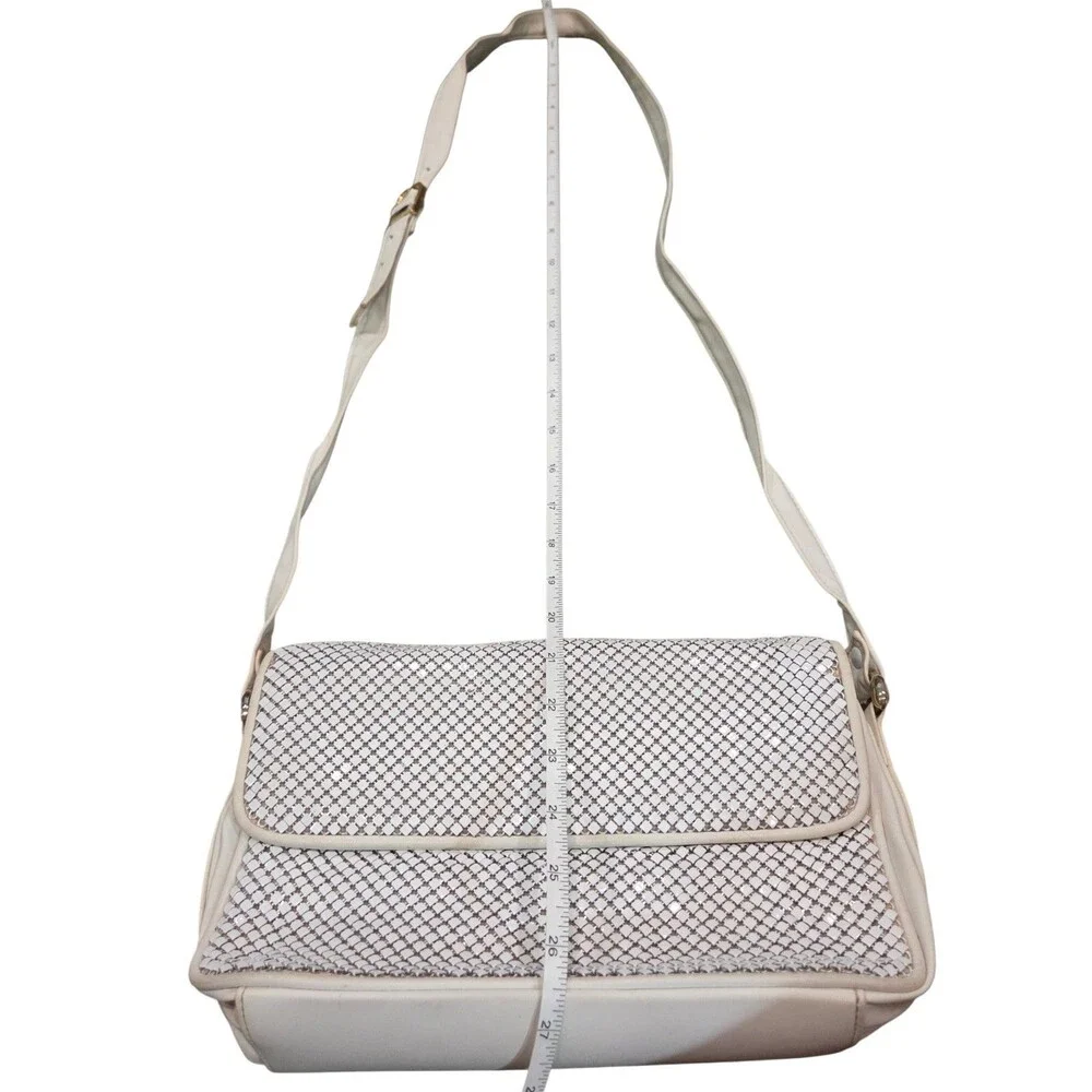 Vintage 70s Whiting & Davis White Enamel Metal Mesh Crossbody Shoulder Bag Purse